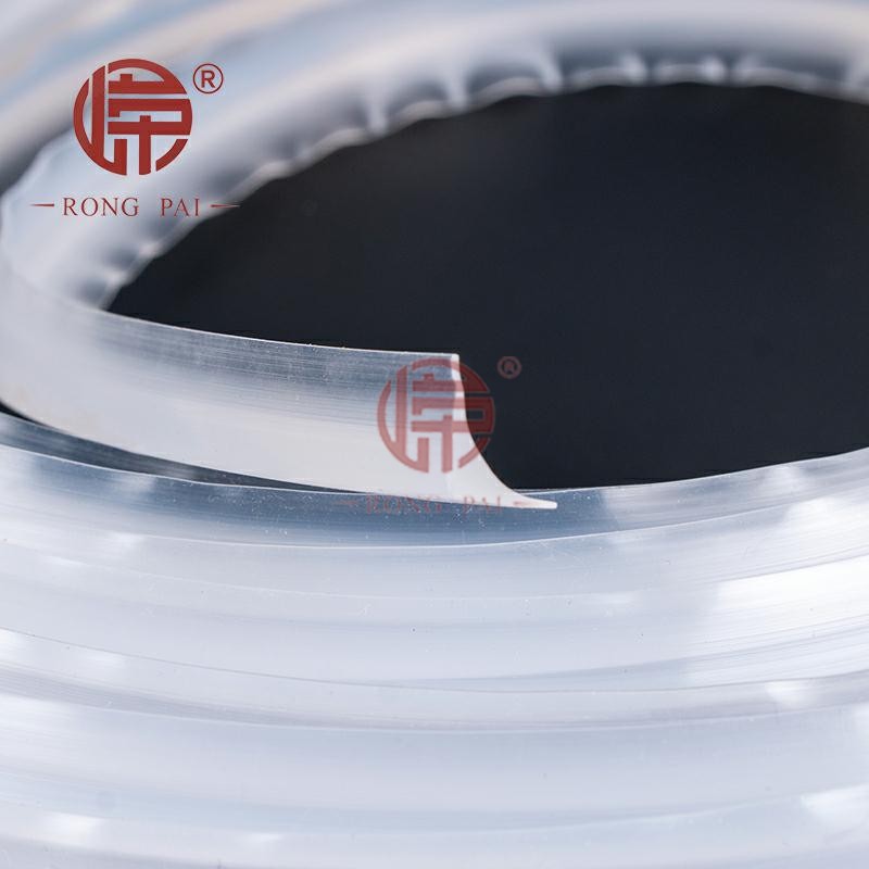 汽車行業中的硅膠密封條如何使用？-常州嶸牌橡塑制品有限公司